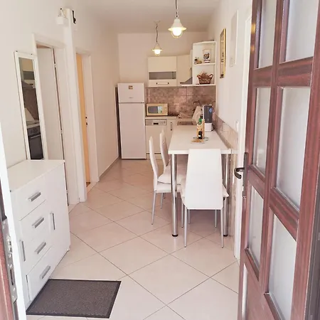 Scala 1 - Appartement Mlini
